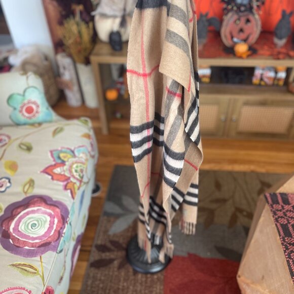 Keep Warm - Picture 4 of 4